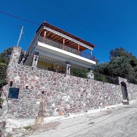 Αίγινα Εξοχική Κατοικία Eginitissa Esterno foto
